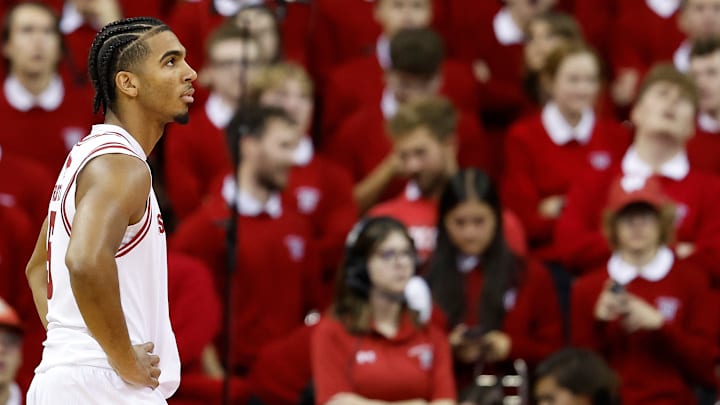 Holy Cross v Wisconsin