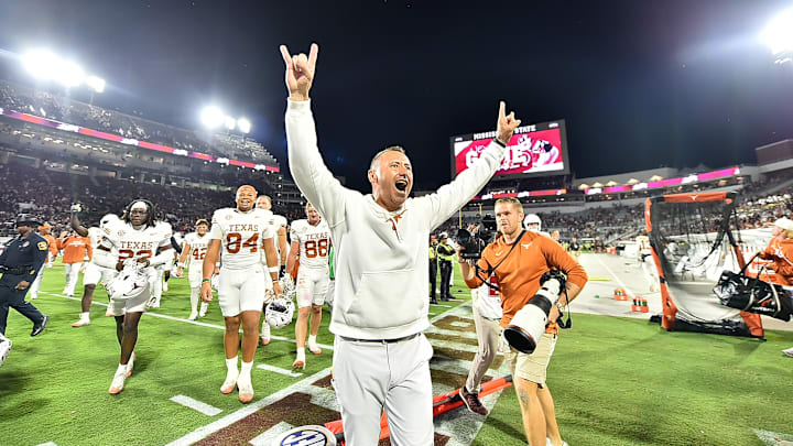 Steve Sarkisian, Texas v Mississippi State Steve Sarkisian, Texas v Mississippi State