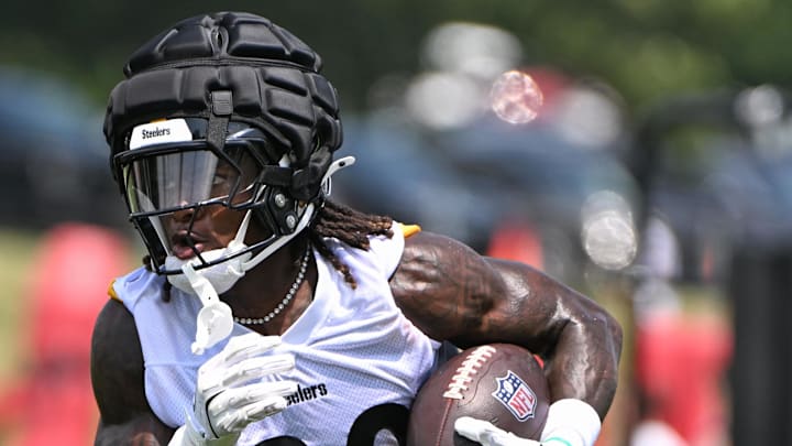 Pittsburgh Steelers running back Kaleb Johnson