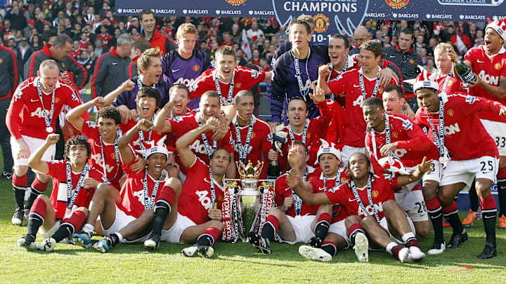 ตำนานแมนยูไนเต็ด สั่นสะเทือนวงการฟุตบอล ด้วยการเซ็นสัญญากับสโมสรสมัครเล่นอังกฤษ