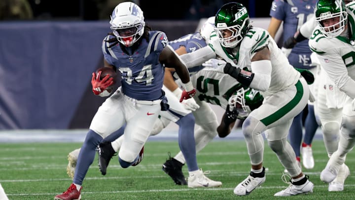 NFL: NOV 13 Jets at Patriots NFL: NOV 13 Jets at Patriots