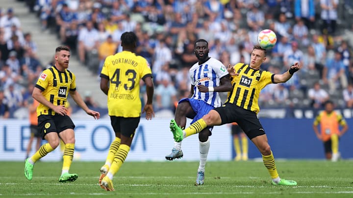 BVB e Hertha jogam diante da Muralha Amarela neste domingo (19).