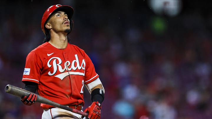 Jun 15, 2026; Cincinnati, Ohio, USA; Cincinnati Reds second baseman Edwin Arroyo (2) at bat in the sixth inning against the New York Mets at Great American Ball Park. Mandatory Credit: Katie Stratman-Imagn Images Jun 15, 2026; Cincinnati, Ohio, USA; Cincinnati Reds second baseman Edwin Arroyo (2) at bat in the sixth inning against the New York Mets at Great American Ball Park. Mandatory Credit: Katie Stratman-Imagn Images