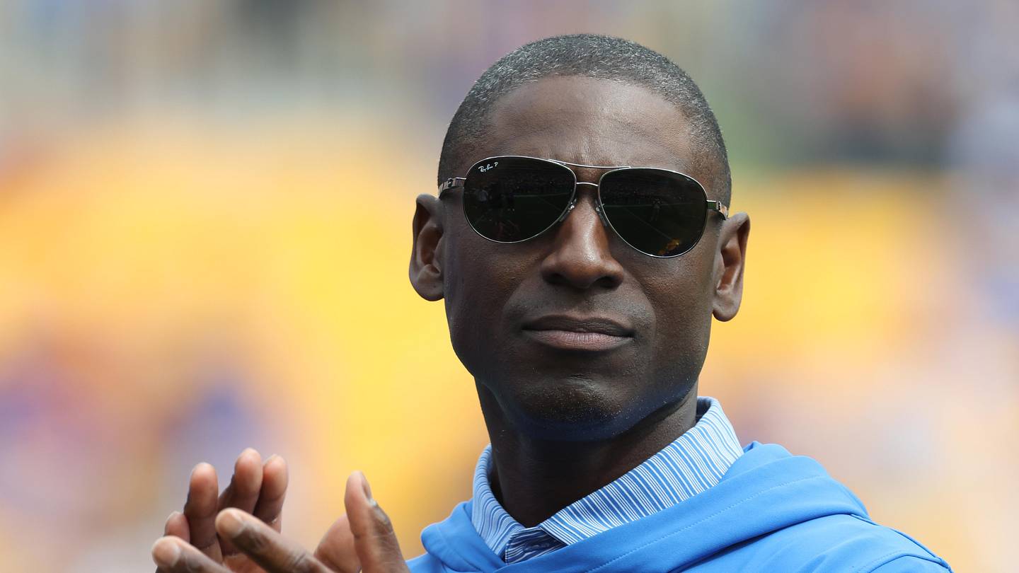 Pitt Swimmers Call Out AD Allen Greene