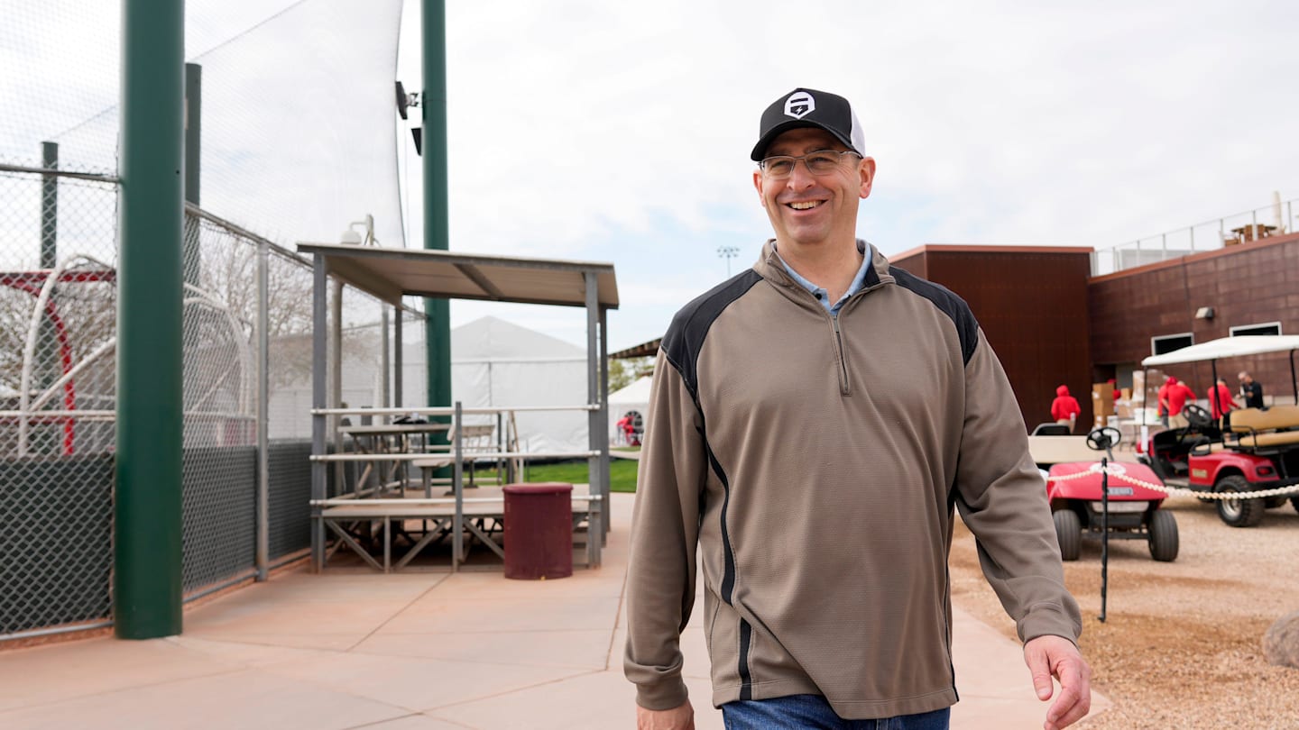 MLB Insider Reveals Reds' Free Agency Plan After Missing on Schwarber