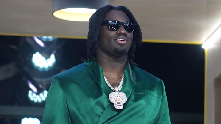 Apr 24, 2025; Green Bay, WI, USA;  Texas A&M Aggies defensive end Shemar Stewart is introduced before the first round of the 2025 NFL Draft at Lambeau Field. Mandatory Credit: Kirby Lee-Imagn Images