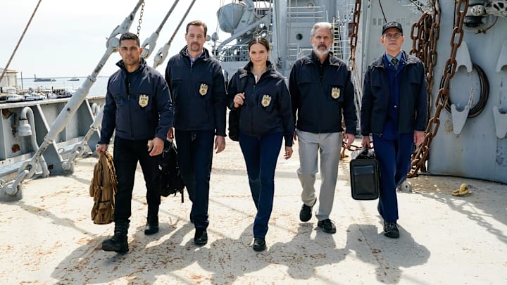 “Reef Madness” – Parker and Knight discover three bodies on an old Navy ship that’s about to be sunk and turned into an artificial reef, when they’re suddenly locked inside by a mysterious figure. Also, Vance offers Knight a unique opportunity, on the 21st season finale of the CBS Original series NCIS, Monday, May 6 (9:00-10:00 PM, ET/PT) on the CBS Television Network, and streaming on Paramount+ (live and on-demand for Paramount+ with SHOWTIME subscribers, or on-demand for Paramount+ Essential