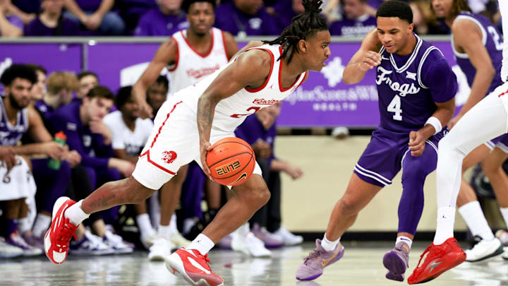 Cincinnati Bearcats face TCU Horned Frogs in Fort Worth in 2024