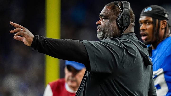 Detroit Lions defensive line coach Terrell Williams communicates with players during the second half against Tennessee Titans at Ford Field in Detroit on Sunday, Oct. 27, 2024.