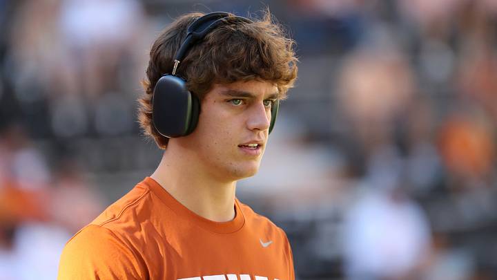 Texas Longhorns quarterback Arch Manning Texas Longhorns quarterback Arch Manning