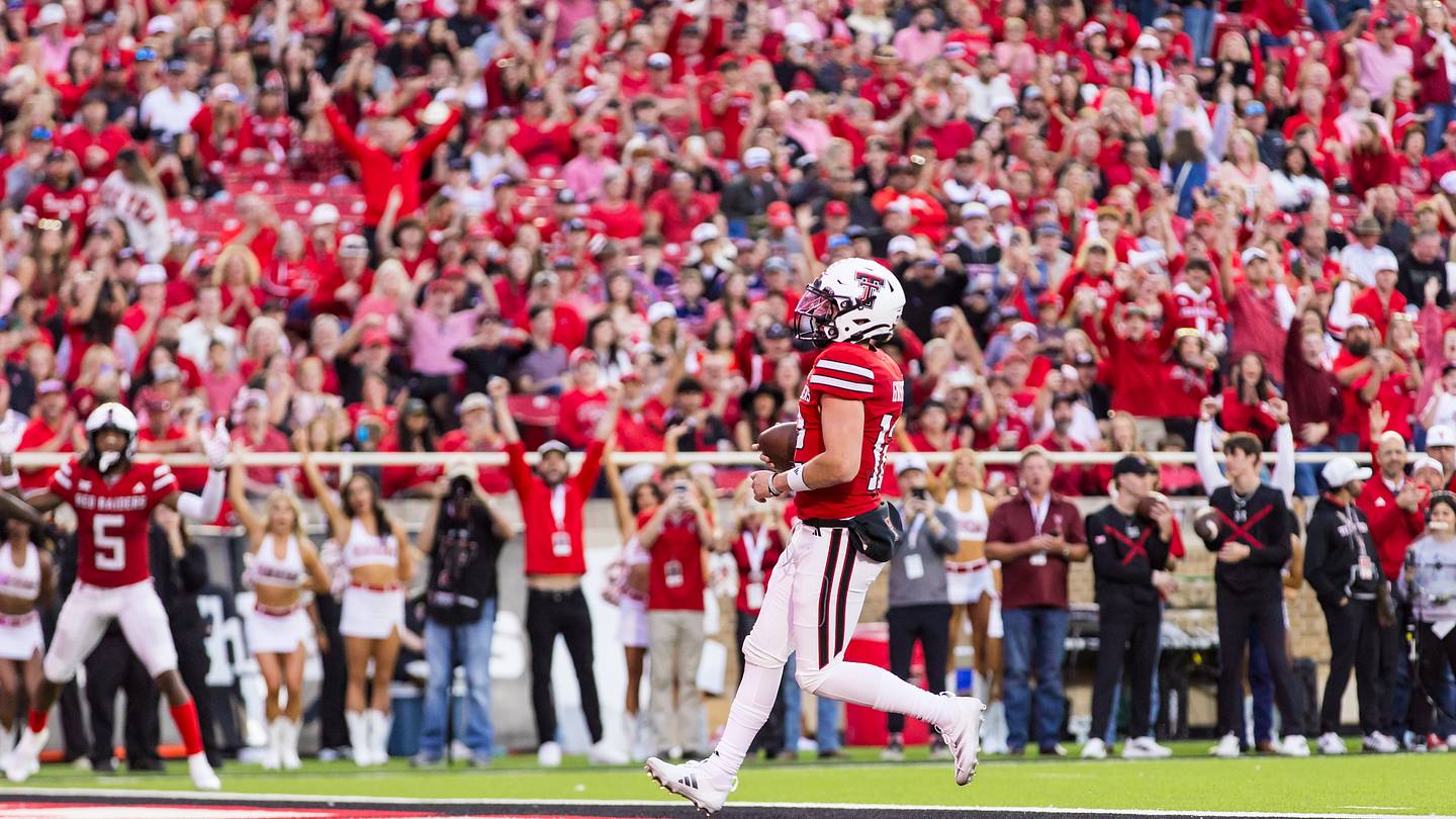 Texas Tech Bans Tortilla Throwing After Big 12 Fines