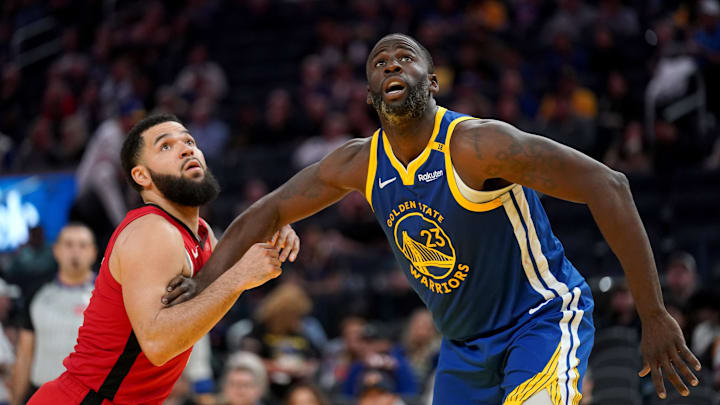 Apr 6, 2025; San Francisco, California, USA; Golden State Warriors forward Draymond Green (23) battles for position with Houston Rockets guard Fred VanVleet (5) in the third quarter at the Chase Center. Mandatory Credit: Cary Edmondson-Imagn Images Apr 6, 2025; San Francisco, California, USA; Golden State Warriors forward Draymond Green (23) battles for position with Houston Rockets guard Fred VanVleet (5) in the third quarter at the Chase Center. Mandatory Credit: Cary Edmondson-Imagn Images
