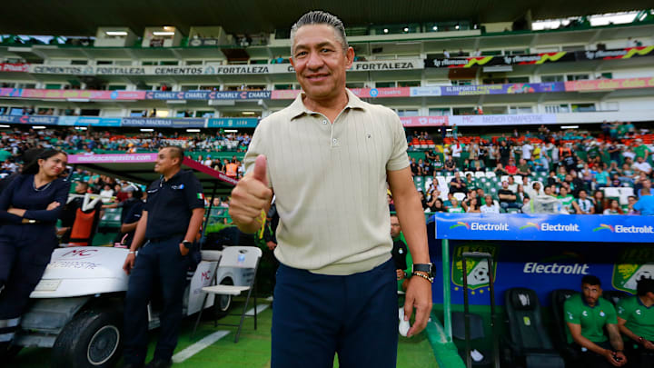 Ignacio Ambriz regresa a los banquillos de la Liga MX Ignacio Ambriz regresa a los banquillos de la Liga MX