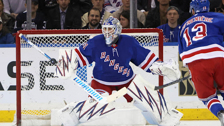 Chicago Blackhawks v New York Rangers