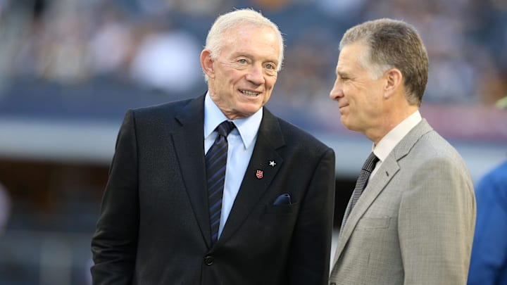 Dallas Cowboys owner Jerry Jones talks with Pittsburgh Steelers president Art Rooney II prior to the game at Cowboys Stadium. Dallas Cowboys owner Jerry Jones talks with Pittsburgh Steelers president Art Rooney II prior to the game at Cowboys Stadium.
