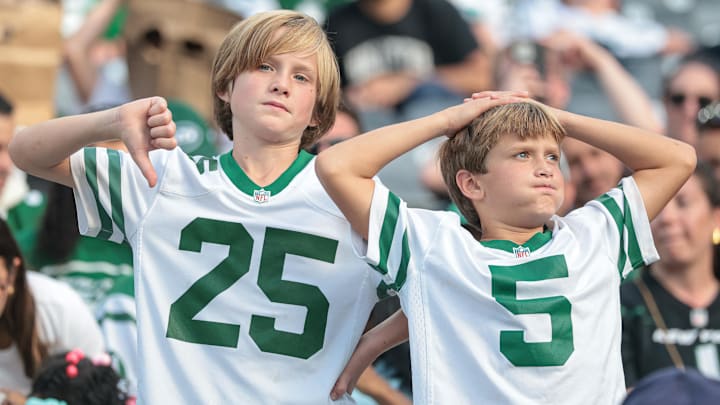 Oct 19, 2025; East Rutherford, New Jersey, USA; New York Jets fans react during the fourth quarter of the NFL game between the Jets and the Carolina Panthers at MetLife Stadium. Mandatory Credit: Vincent Carchietta-Imagn Images