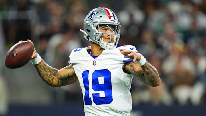 Philadelphia Eagles v Dallas Cowboys