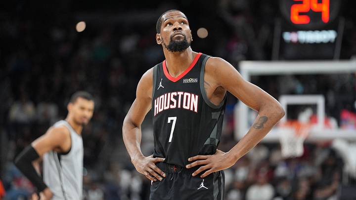 Mar 8, 2026; San Antonio, Texas, USA; Houston Rockets forward Kevin Durant (7) looks up in the second half against the San Antonio Spurs at Frost Bank Center. Mandatory Credit: Daniel Dunn-Imagn Images Mar 8, 2026; San Antonio, Texas, USA; Houston Rockets forward Kevin Durant (7) looks up in the second half against the San Antonio Spurs at Frost Bank Center. Mandatory Credit: Daniel Dunn-Imagn Images