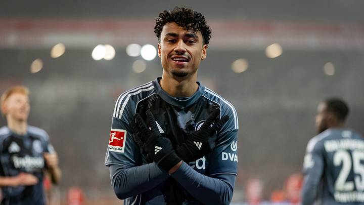 Bayern Munich closing on a move from Nathaniel Brown from Eintracht Frankfurt. Bayern Munich closing on a move from Nathaniel Brown from Eintracht Frankfurt.