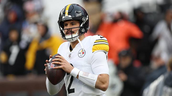 Dec 28, 2025; Cleveland, Ohio, USA; Pittsburgh Steelers quarterback Mason Rudolph (2) warms up before the game against the Cleveland Browns at Huntington Bank Field. Mandatory Credit: Scott Galvin-Imagn Images Dec 28, 2025; Cleveland, Ohio, USA; Pittsburgh Steelers quarterback Mason Rudolph (2) warms up before the game against the Cleveland Browns at Huntington Bank Field. Mandatory Credit: Scott Galvin-Imagn Images