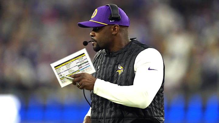 Oct 24, 2024; Inglewood, California, USA; Minnesota Vikings defensive coordinator Brian Flores watches from the sidelines against the Los Angeles Rams in the first half at SoFi Stadium. Mandatory Credit: Kirby Lee-Imagn Images Oct 24, 2024; Inglewood, California, USA; Minnesota Vikings defensive coordinator Brian Flores watches from the sidelines against the Los Angeles Rams in the first half at SoFi Stadium. Mandatory Credit: Kirby Lee-Imagn Images
