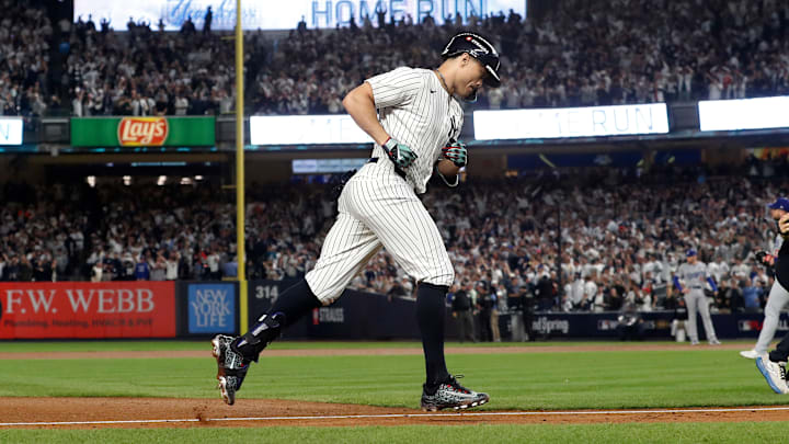 Giancarlo Stanton tiene un contrato que absorbieron los Yankees en 2017 y que es uno de los 10 más altos de MLB