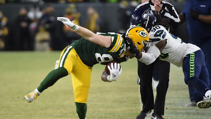 Jadeveon Clowney tackles Jace Sternberger when the Packers hosted the Seahawks in the 2019 playoffs.  