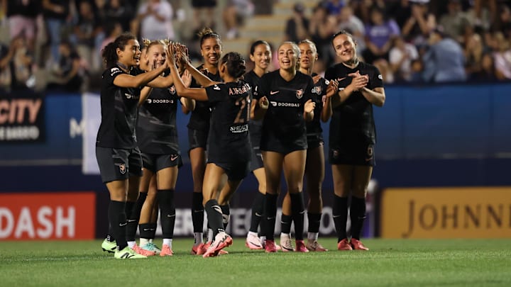 Aug 1, 2024; Los Angeles, California, USA; Angel City FC midfielder Alyssa Thompson (21) celebrates a goal with teammates during a round of penalty kicks against San Diego Wave FC at BMO Stadium. Mandatory Credit: Kiyoshi Mio-USA TODAY Sports