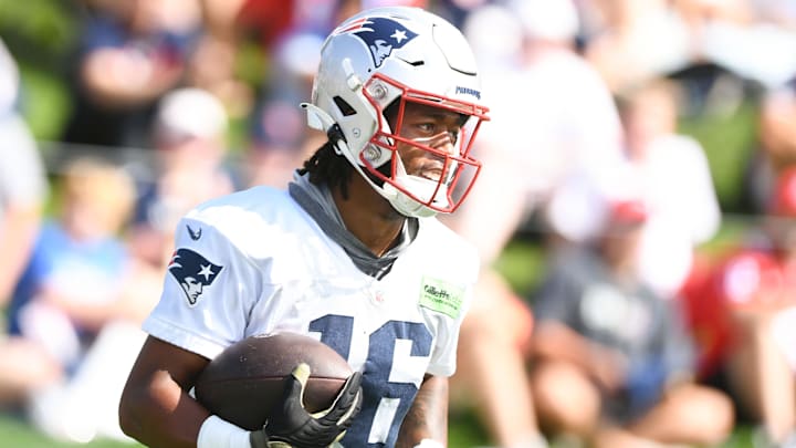 Jul 29, 2022; Foxborough, MA, USA; New England Patriots wide receiver Jakobi Meyers (16) runs with the ball during training camp at Gillette Stadium. Mandatory Credit: Brian Fluharty-Imagn Images