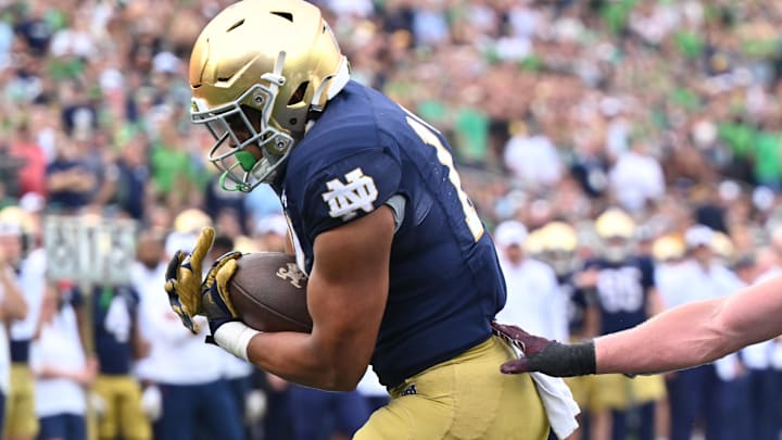 Sep 16, 2023; South Bend, Indiana, USA; Notre Dame Fighting Irish tight end Holden Staes (13)