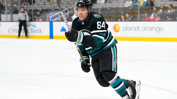 Chicago Blackhawks v San Jose Sharks