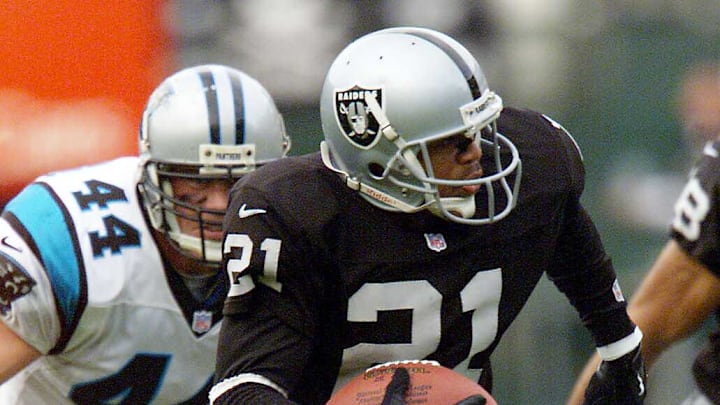 Eric Allen, defensive back, 1988-2001.
Xxx Raider Allen Jg753 Jpg S Usa Ca Eric Allen, defensive back, 1988-2001.
Xxx Raider Allen Jg753 Jpg S Usa Ca