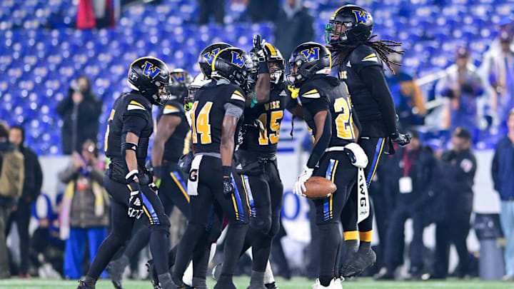 Flowers vs Wise Flowers vs Wise