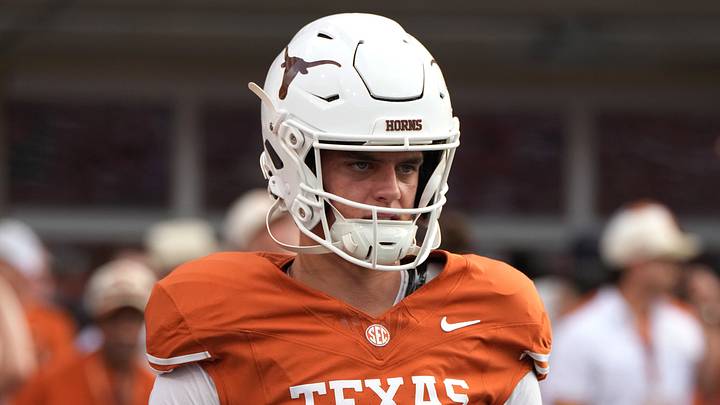 Texas Longhorns quarterback Arch Manning Texas Longhorns quarterback Arch Manning