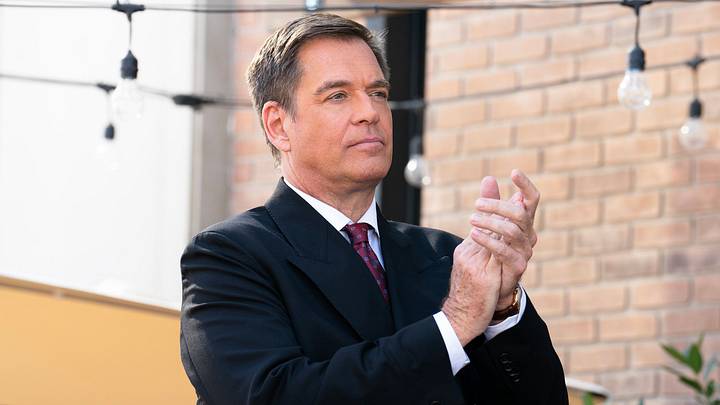 “Clean Slate” - NCIS. Pictured (L-R): Michael Weatherly as Tony DiNozzo “Clean Slate” - NCIS. Pictured (L-R): Michael Weatherly as Tony DiNozzo