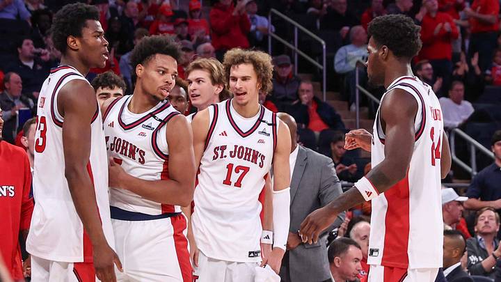 Oct 25, 2026; New York, NY, USA; St. John's Red Storm forward Keyshawn Hall (7) celebrates with his teammates after scoring in the second half against the Texas Longhorns at Madison Square Garden. Mandatory Credit: Wendell Cruz-Imagn Images Oct 25, 2026; New York, NY, USA; St. John's Red Storm forward Keyshawn Hall (7) celebrates with his teammates after scoring in the second half against the Texas Longhorns at Madison Square Garden. Mandatory Credit: Wendell Cruz-Imagn Images
