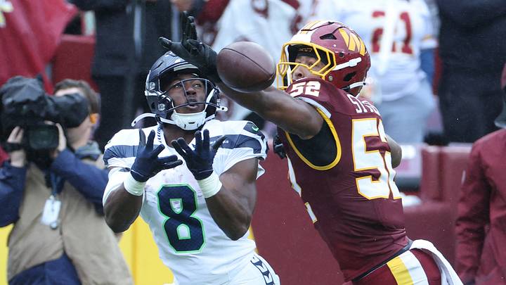 Sep 27, 2026; Landover, Maryland, USA; Washington Commanders linebacker Sonny Styles (52) deflects a pass intended for Seattle Seahawks running back Jadarian Price (8) at Northwest Stadium. Mandatory Credit: Amber Searls-Imagn Images Sep 27, 2026; Landover, Maryland, USA; Washington Commanders linebacker Sonny Styles (52) deflects a pass intended for Seattle Seahawks running back Jadarian Price (8) at Northwest Stadium. Mandatory Credit: Amber Searls-Imagn Images