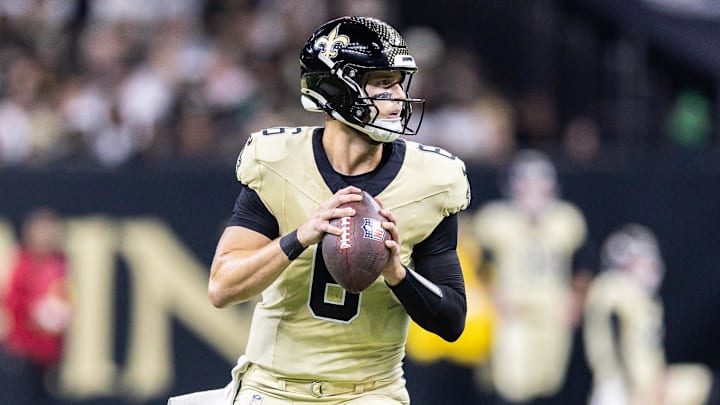 New Orleans Saints quarterback Tyler Shough (6)  drops back to pass against the New York Jets during the first half  at Caesars Superdome.
