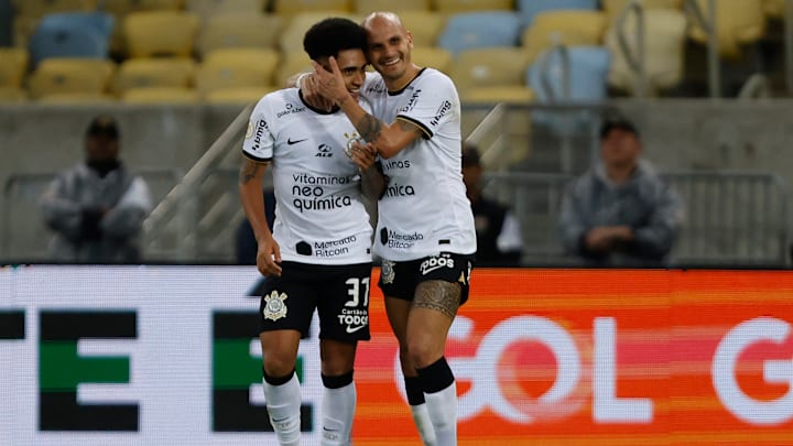 Brigando para conseguir a melhor colocação possível na Série A, o Corinthians recebe um Ceará desesperado para se manter na elite