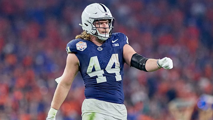 Indianapolis Colts tight end Tyler Warren