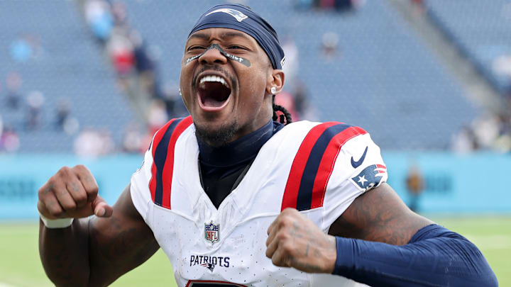 New England Patriots v Tennessee Titans