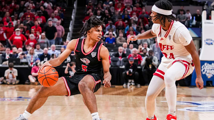 Fishers Tigers guard Jason Gardner Jr. (5) runs a play Saturday, March 29, 2025, during the IHSAA Class 4A boys basketball state championship game in Indianapolis.