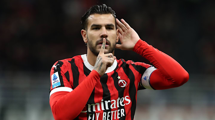 Theo Hernández é um dos destaques do Milan