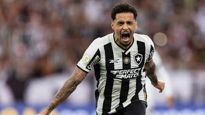 Gregore vem recebendo atenção no Mercado da Bola. 