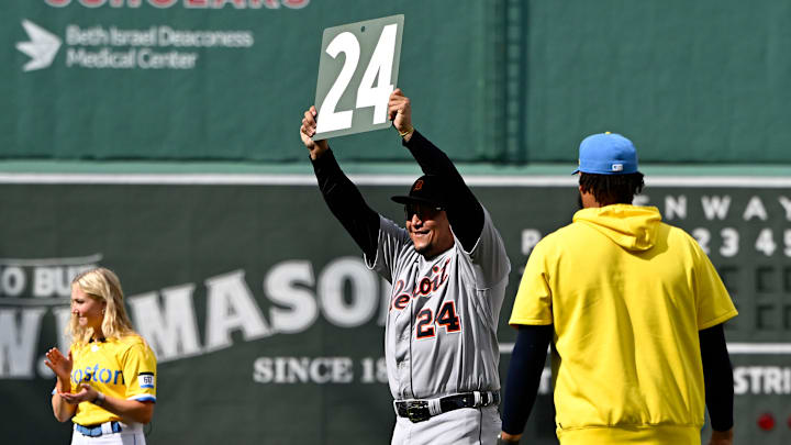 Miguel Cabrera recibió un homenaje por parte de los Medias Rojas 