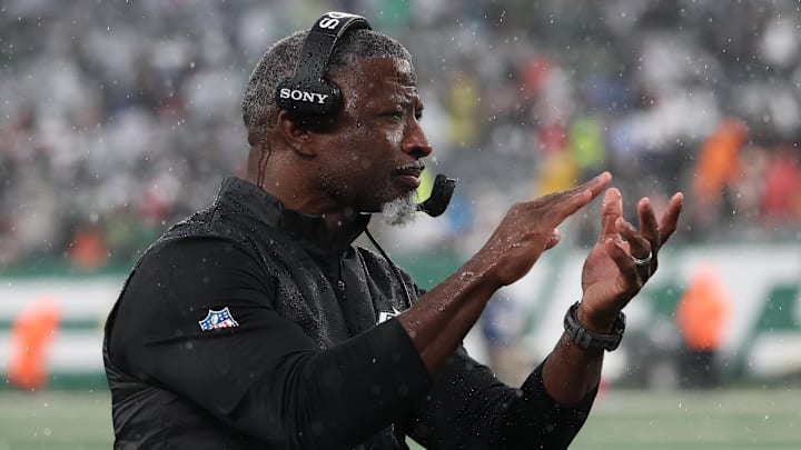 New York Jets head coach Aaron Glenn New York Jets head coach Aaron Glenn