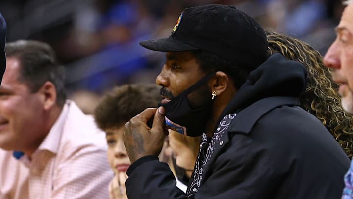 Irving ha estado entrenando por su cuenta para un posible debut en esta temporada