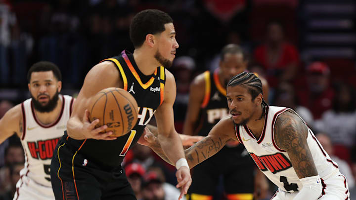 Phoenix Suns v Houston Rockets