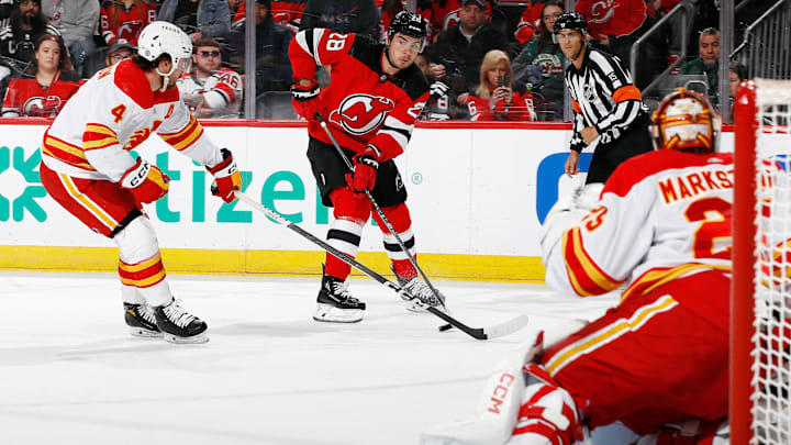 Calgary Flames v New Jersey Devils