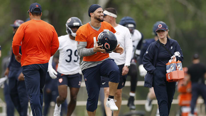 Jun 3, 2025; Lake Forest, IL, USA; Chicago Bears quarterback Caleb Williams (18) warms up during minicamp at Halas Hall. Mandatory Credit: Kamil Krzaczynski-Imagn Images